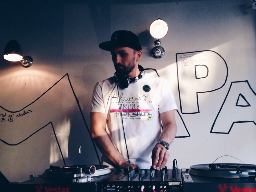 Nikolaus-Schallplatten-Auflegung